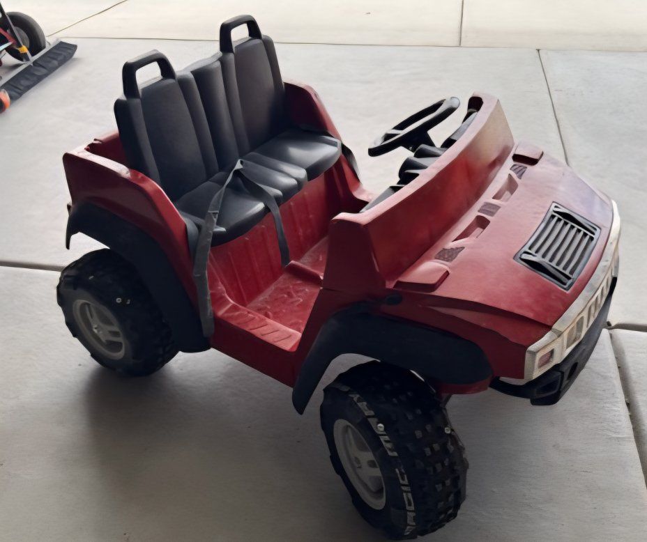 Hummer 2-seater Power Wheel