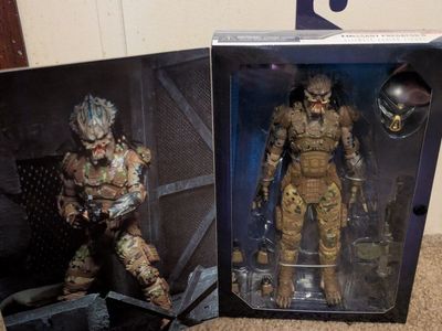 NECA The Predator Emissary Predator II Ultimate Action Figure - New, Sealed
