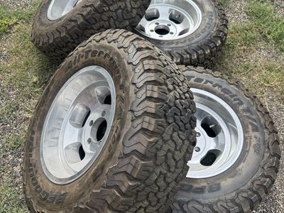 4 BFGoodrich All Terrain LT285/70R17 Wheels and Tires