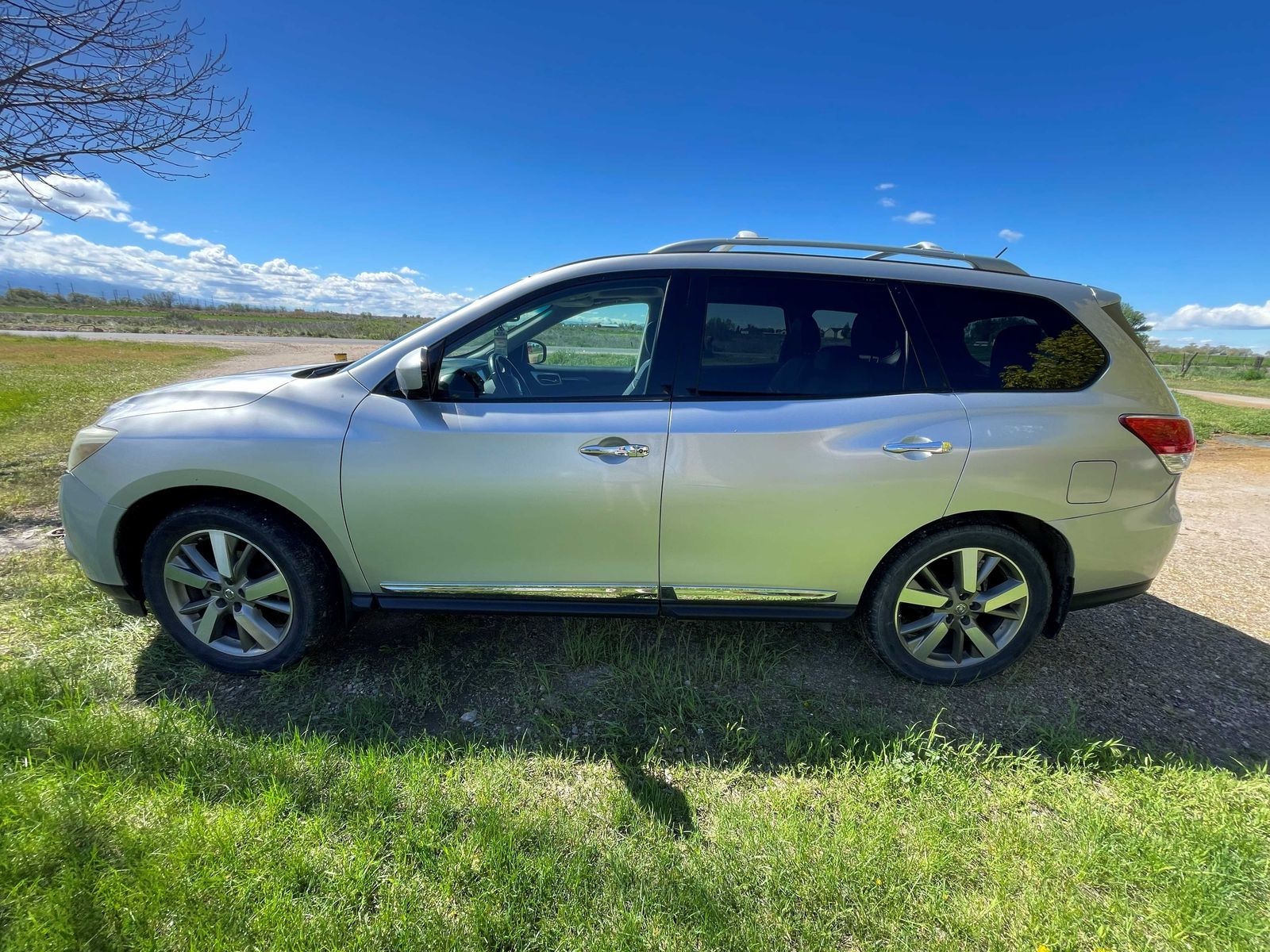 2014 Nissan Pathfinder Platinum