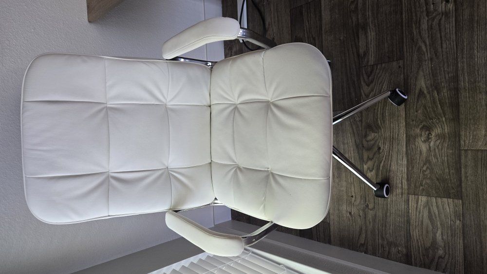 White PU soft leather office chair