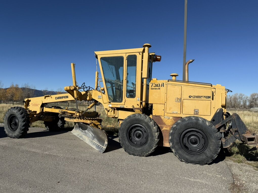 1993 Champion Roader Grader