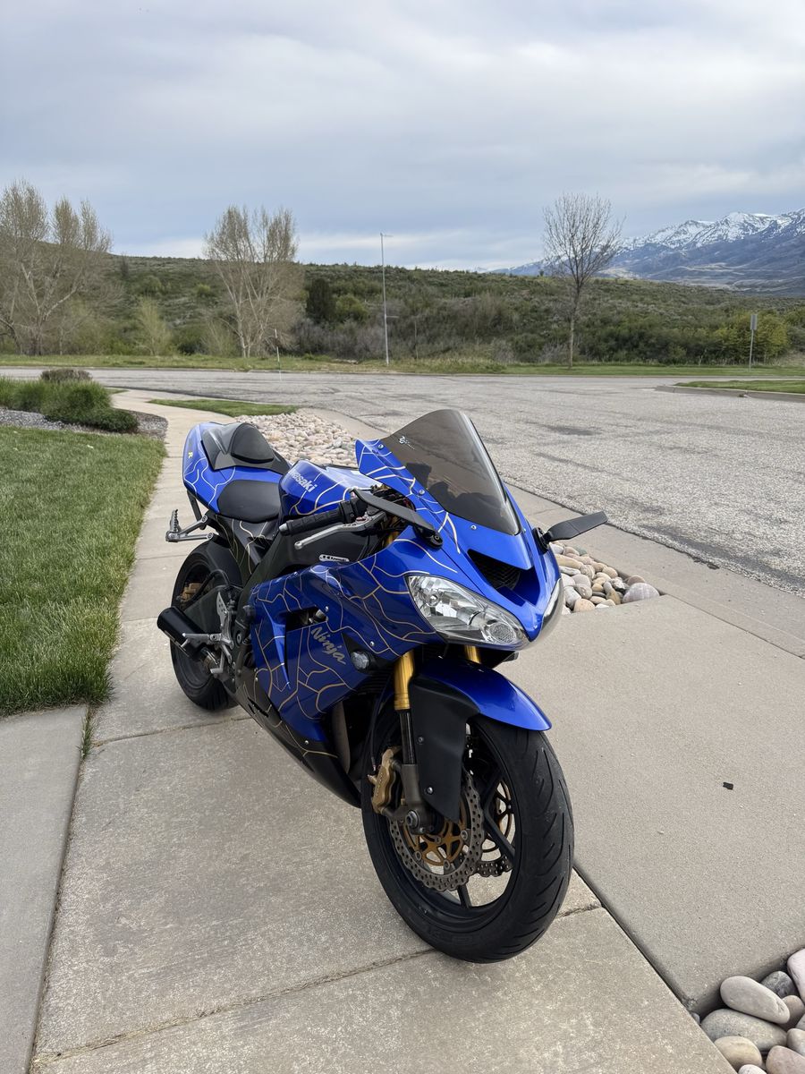 2004 Kawasaki ZX10R