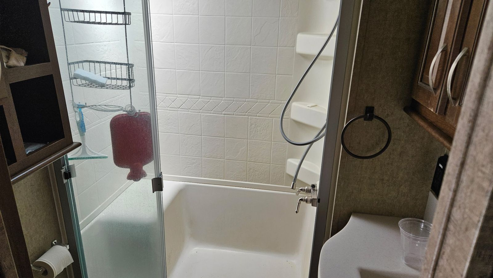 Main image 6