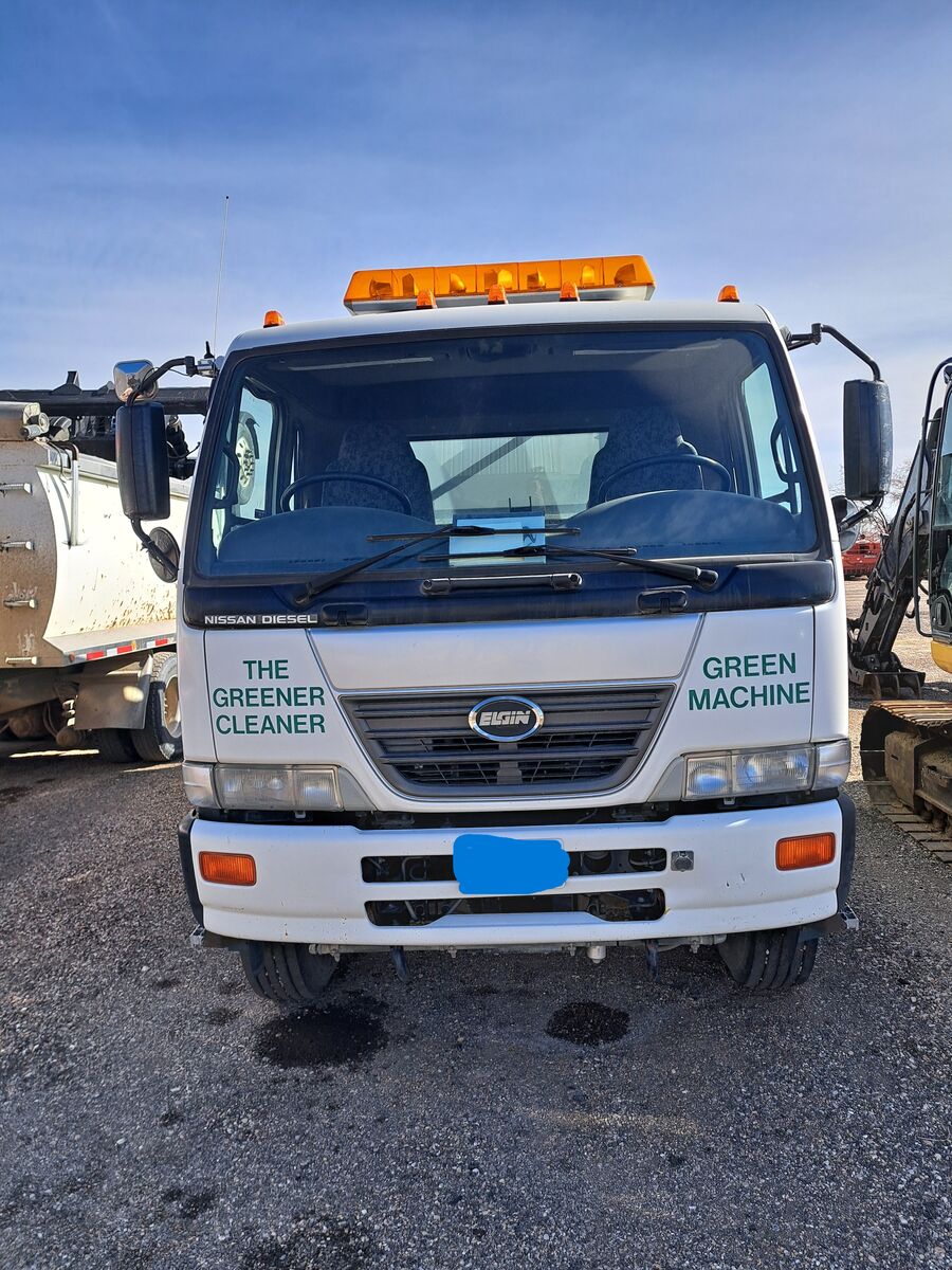 2009 Mechanical Sweeper