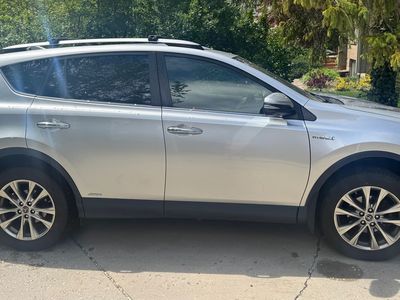2016 Toyota RAV4 Hybrid Limited