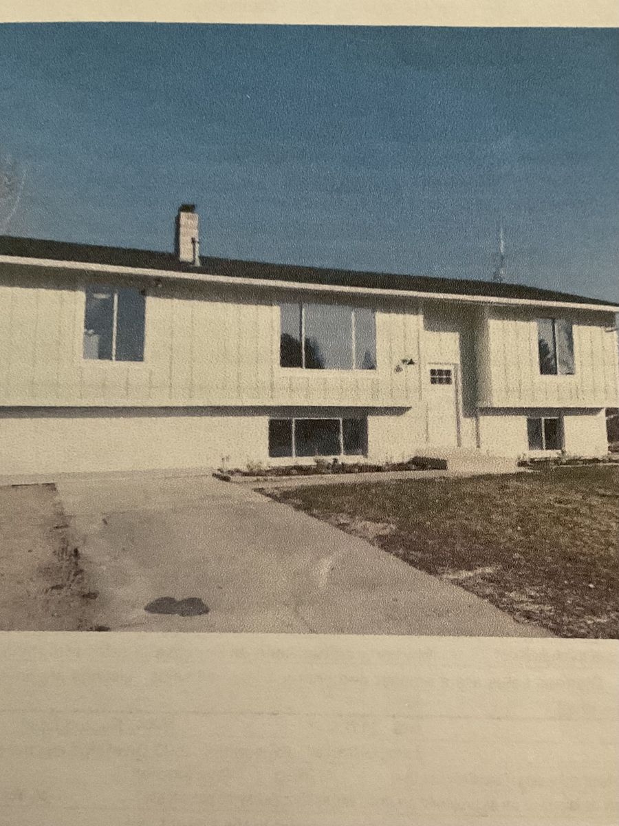 Female Roommate To Share Syracuse Home