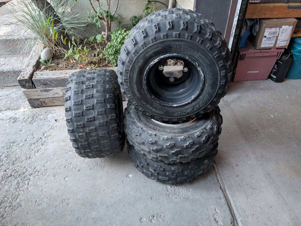Yamaha dirt tires 