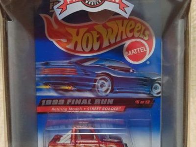 Hot Wheels 1999 Final Run Street Roader #5/12 - Retiring Model - New in Package
