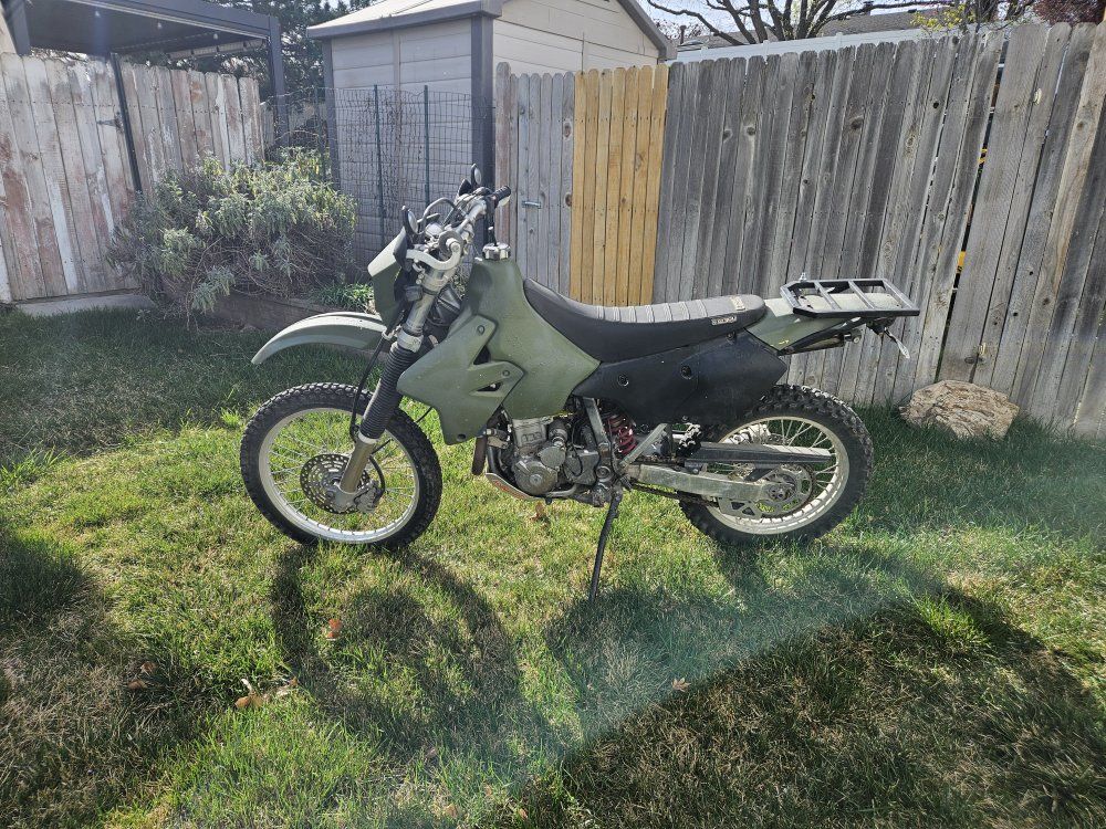 2007 Suzuki DRZ 400s.