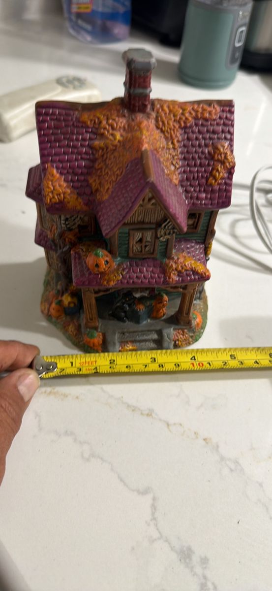 Halloween Haunted House Miniature Village Decoration with Pumpkins and Fall Foliage