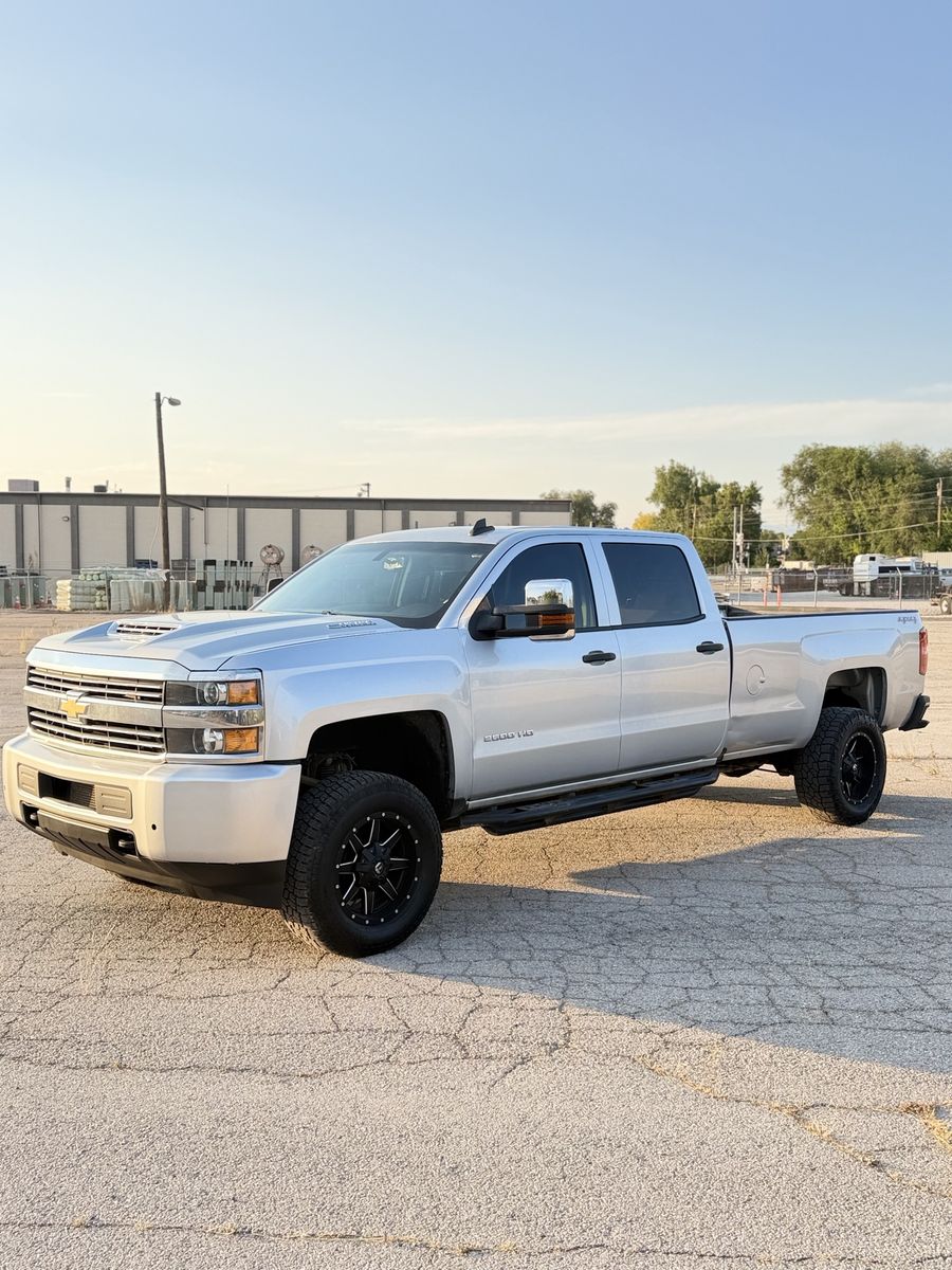 2018 Chevrolet Silverado 2500 LT