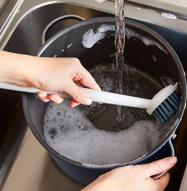 Pampered Chef Long-Handle Dish Brush with Scraper