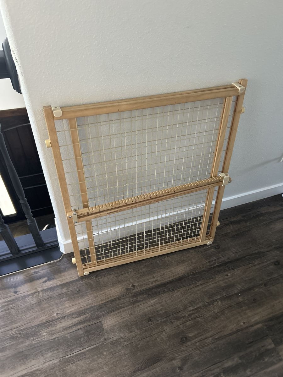Baby gate