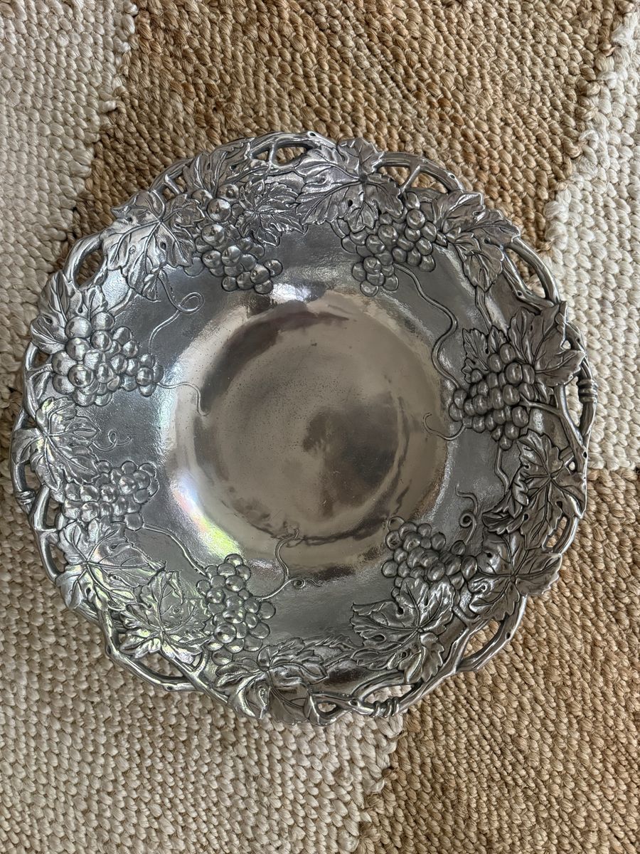 12” Vintage Pewter Grape Vine Arthur Court Bowl