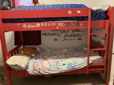 Free Red Bunkbed