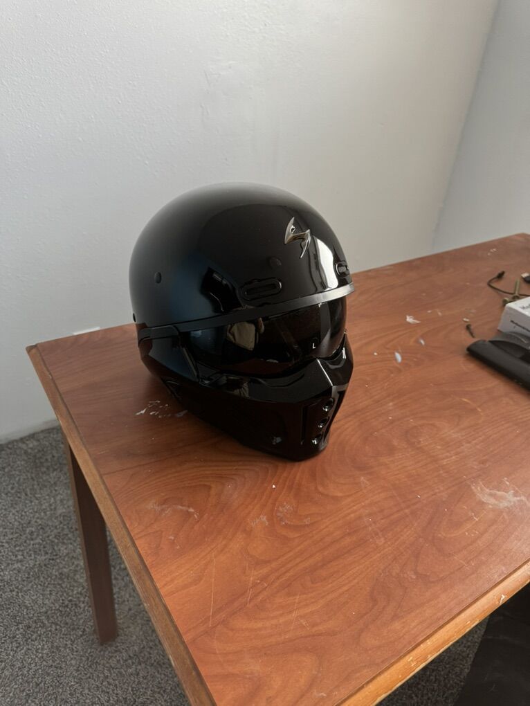 Scorpion EXO Lg Helmet