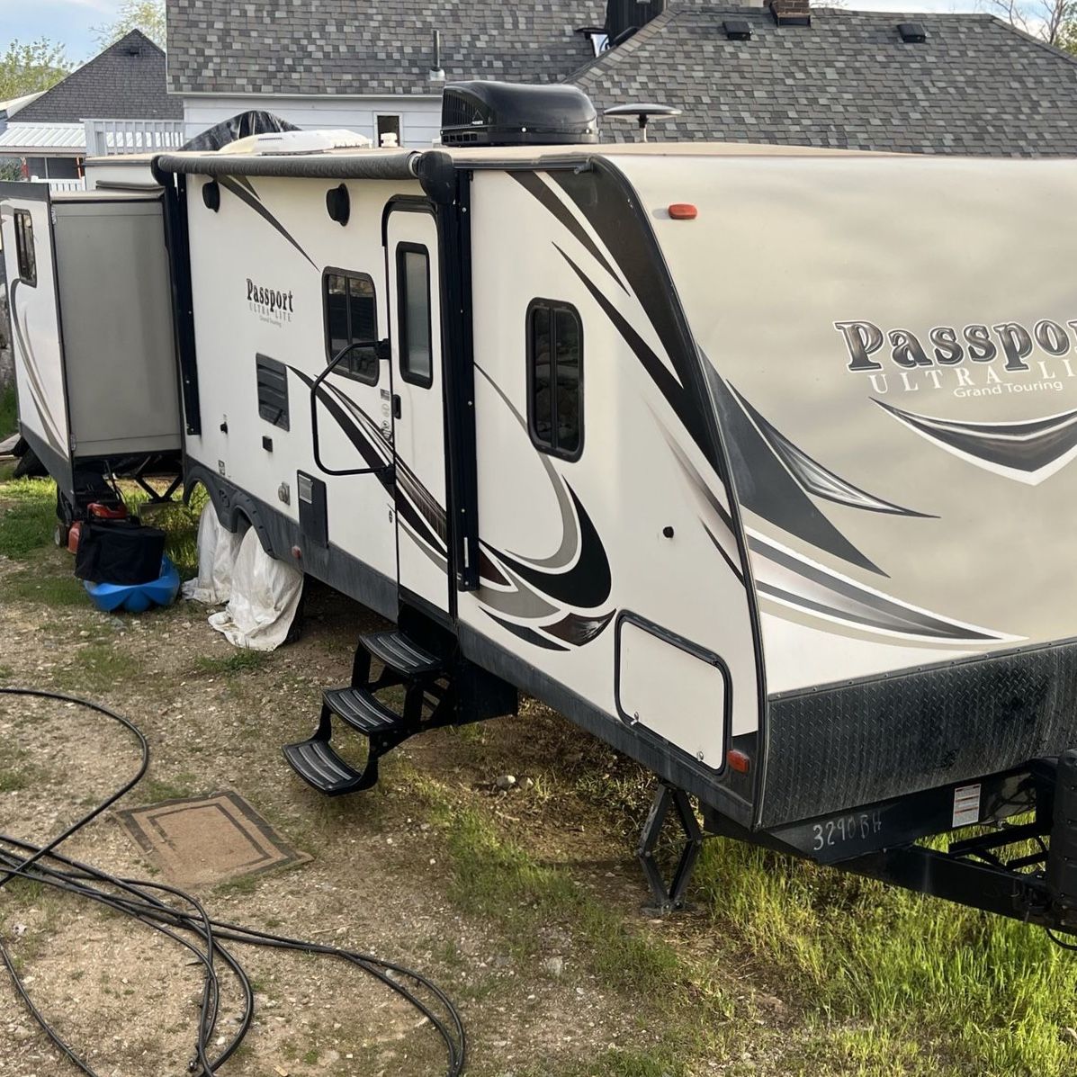 2017 Keystone Passport Grand Touring Ultra Lite