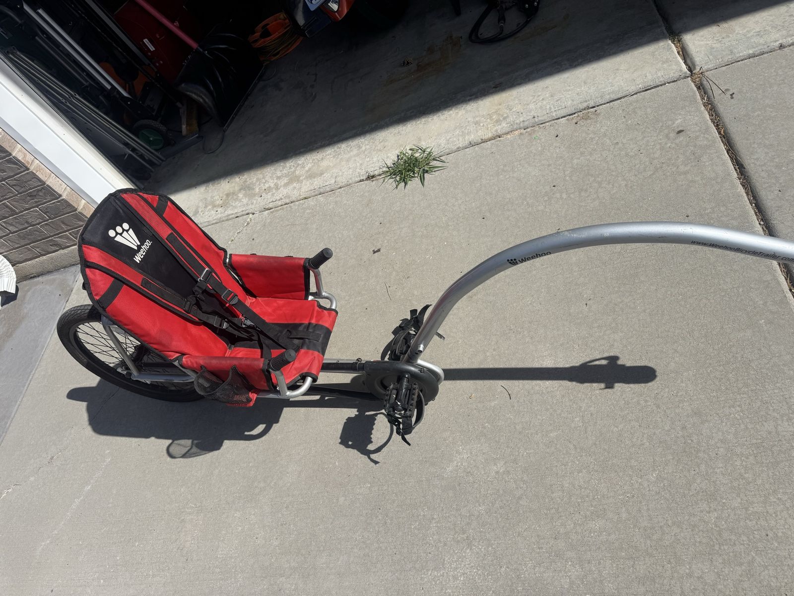 Weehoo iGo Blast Red Bicycle Pedal Trailer - Child Bike Attachment