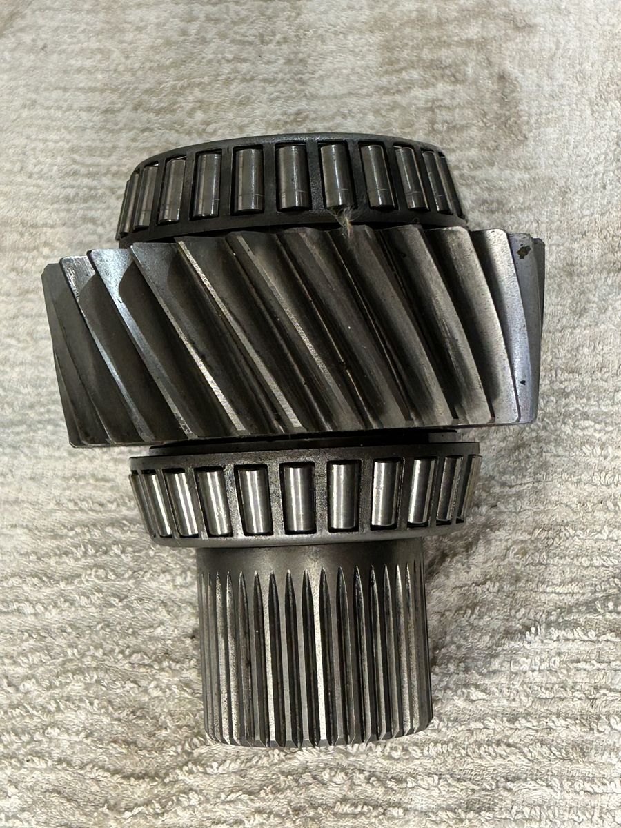 OEM Audi/VW Helical Gear with Shaft and Bearings Part # 14489427