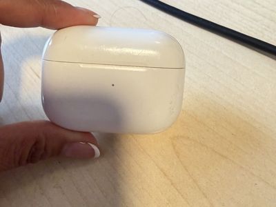 Apple AirPods Pro - fair condition