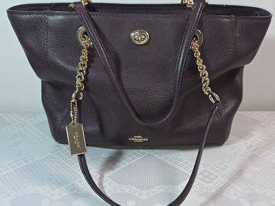 Coach Turnlock Chain Tote 27 (Style No. 57107).