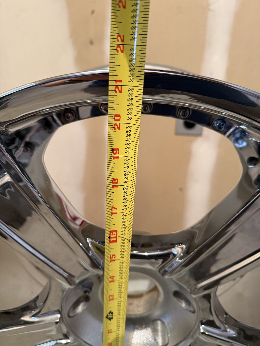 Main image 4