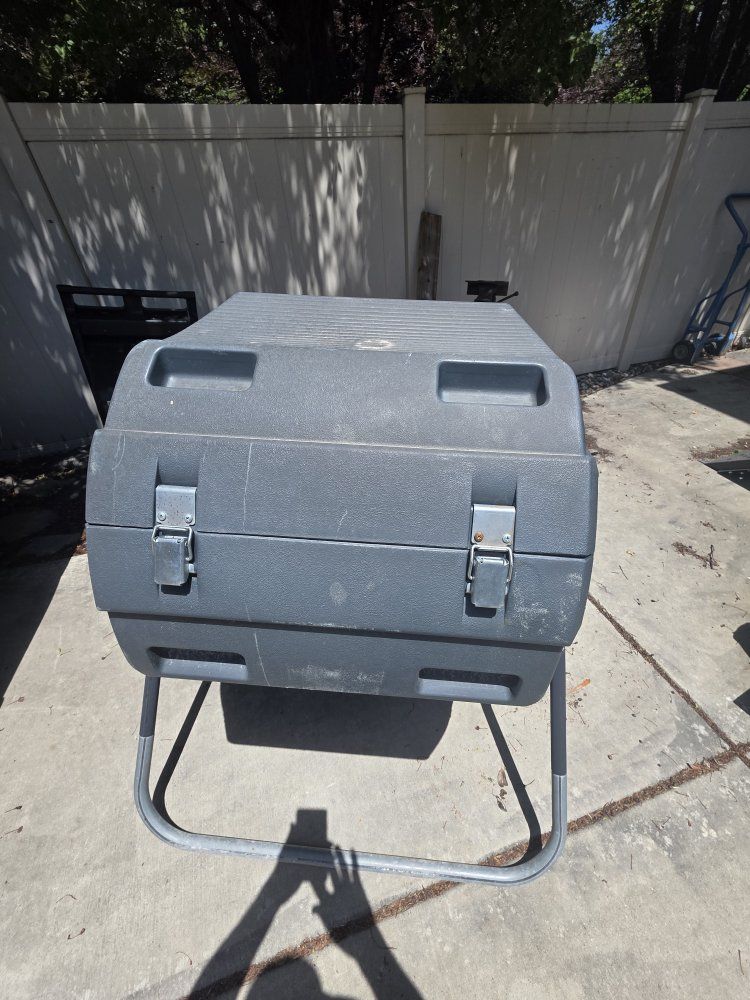 lifetime composter