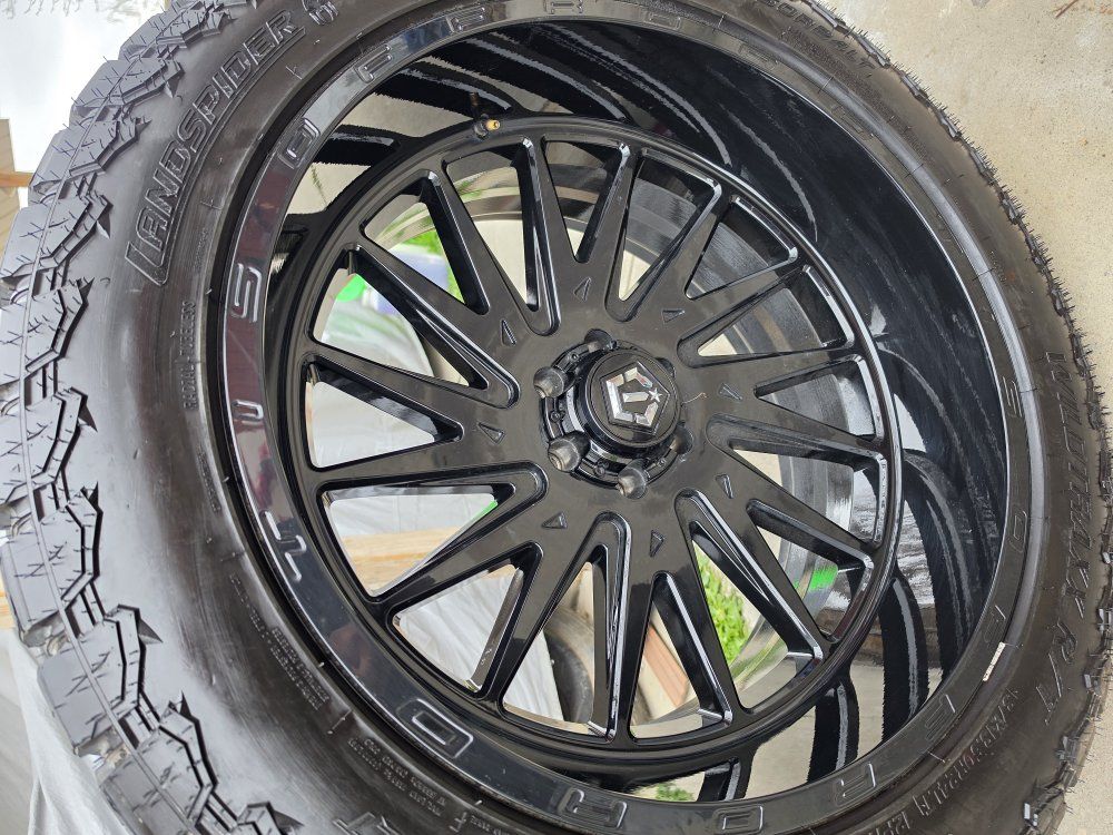 tis 547 b wheels and tire package