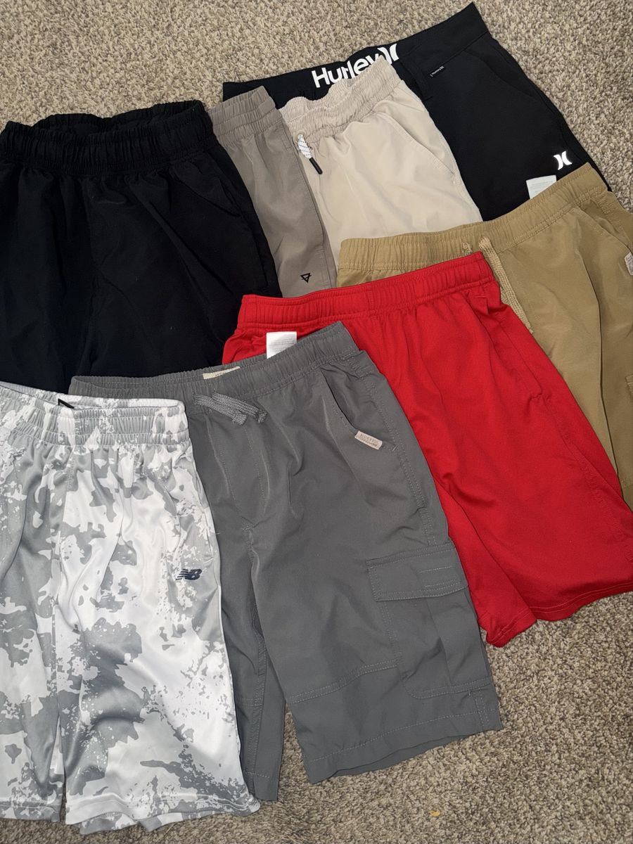 Young man shorts 14/16