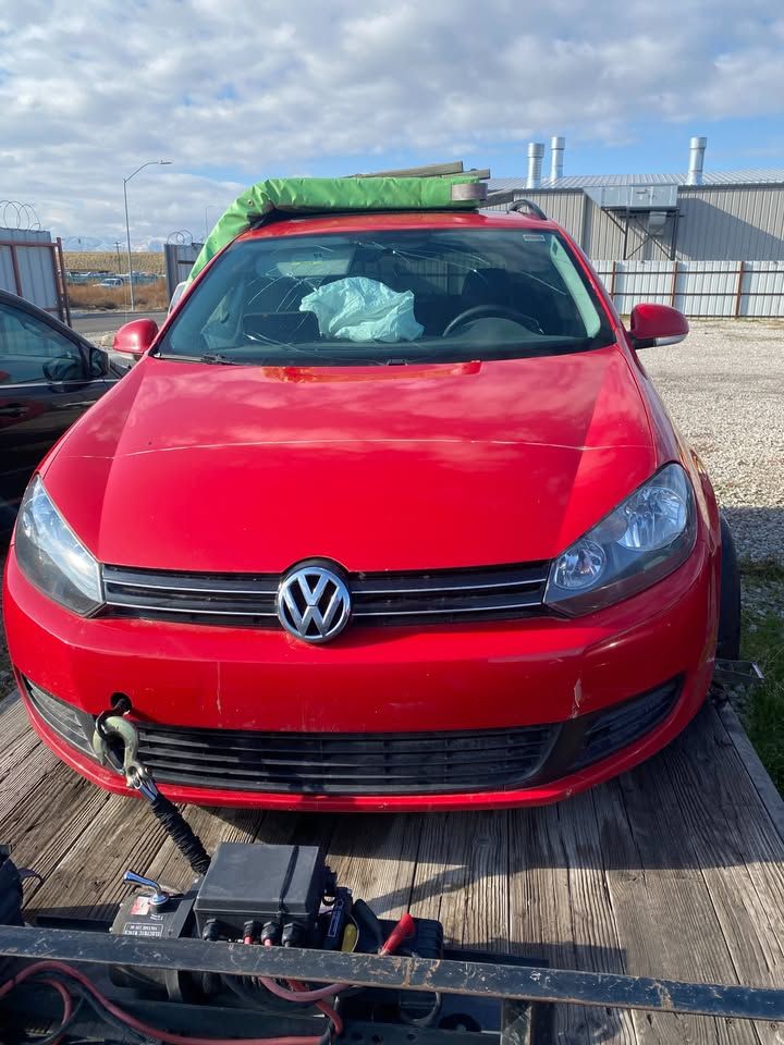 2013 VW Volkswagen Jetta Sport wagon TDI FRONT END PARTS diesel jetta Parting out 133k miles