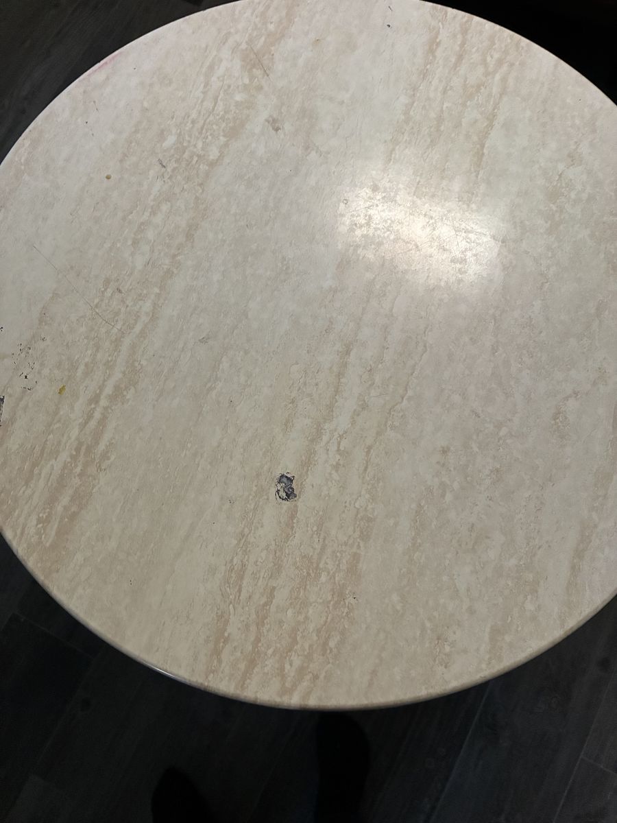 Round table