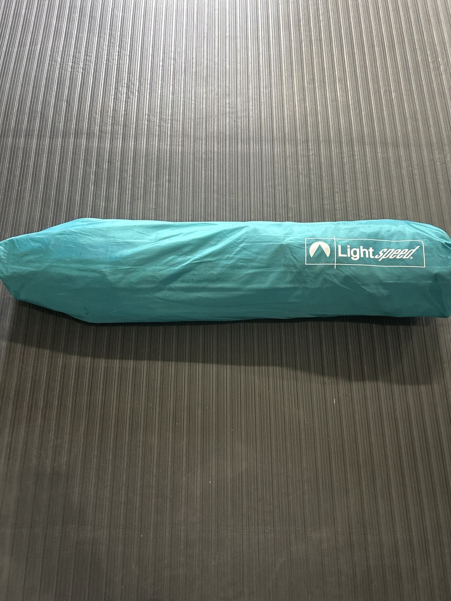 Lightspeed Outdoors Tent or Shelter with Carry Bag - Teal Blue