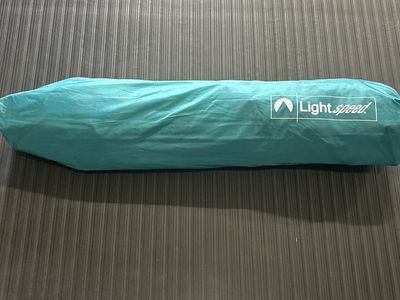 Lightspeed Outdoors Tent or Shelter with Carry Bag - Teal Blue