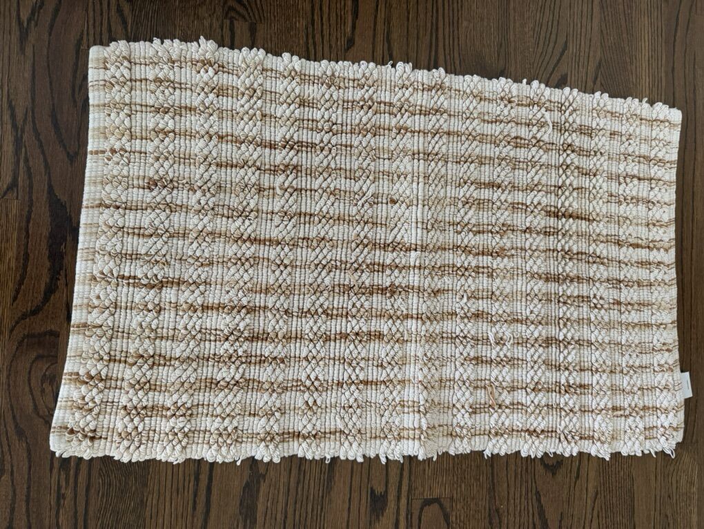 21 x 34 Striped White, Tan, Brown Throw Rug