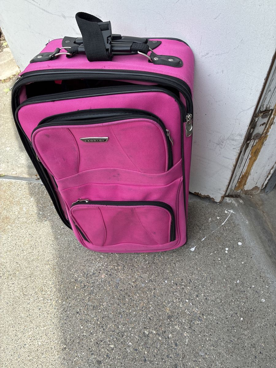 Luggage 21x 12 inch