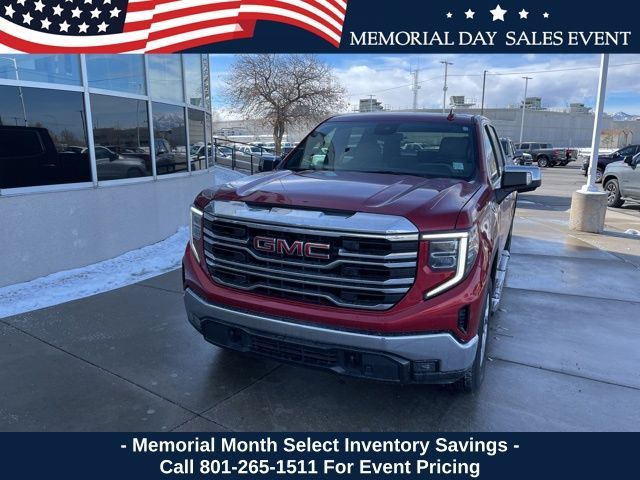 2024 GMC 1500 SLT