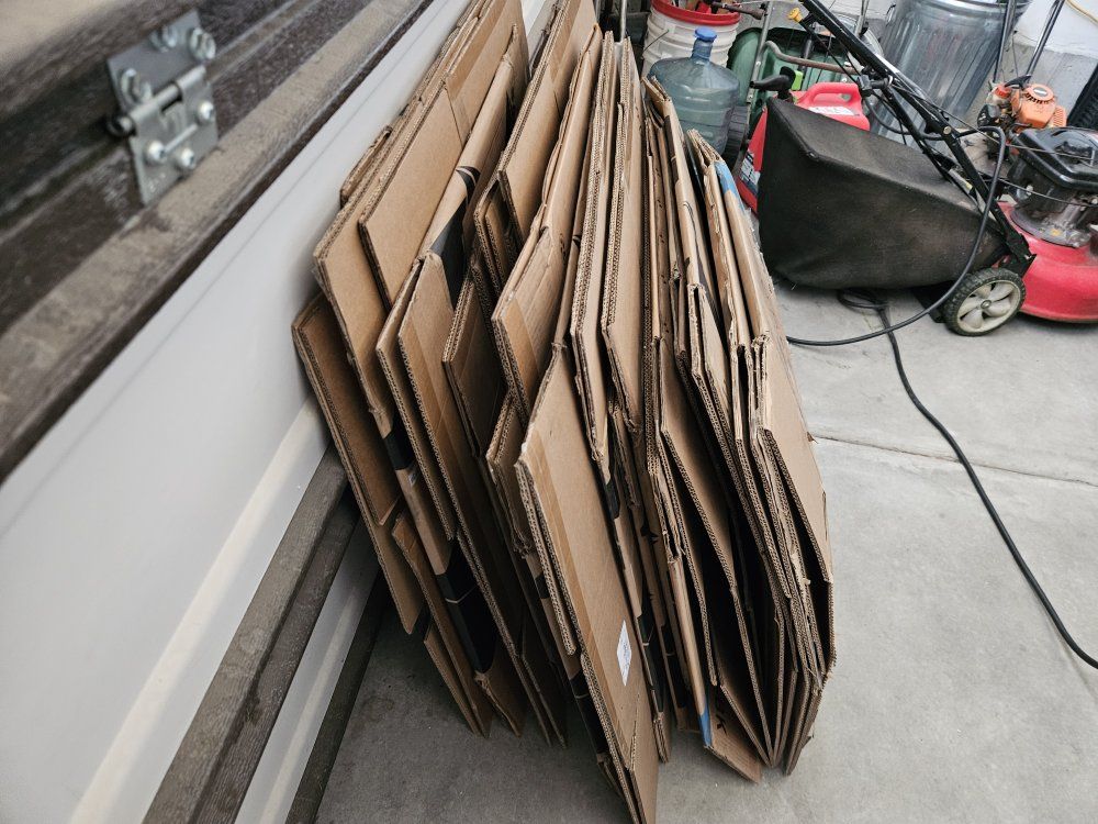 Free Shipping and Moving Boxes
