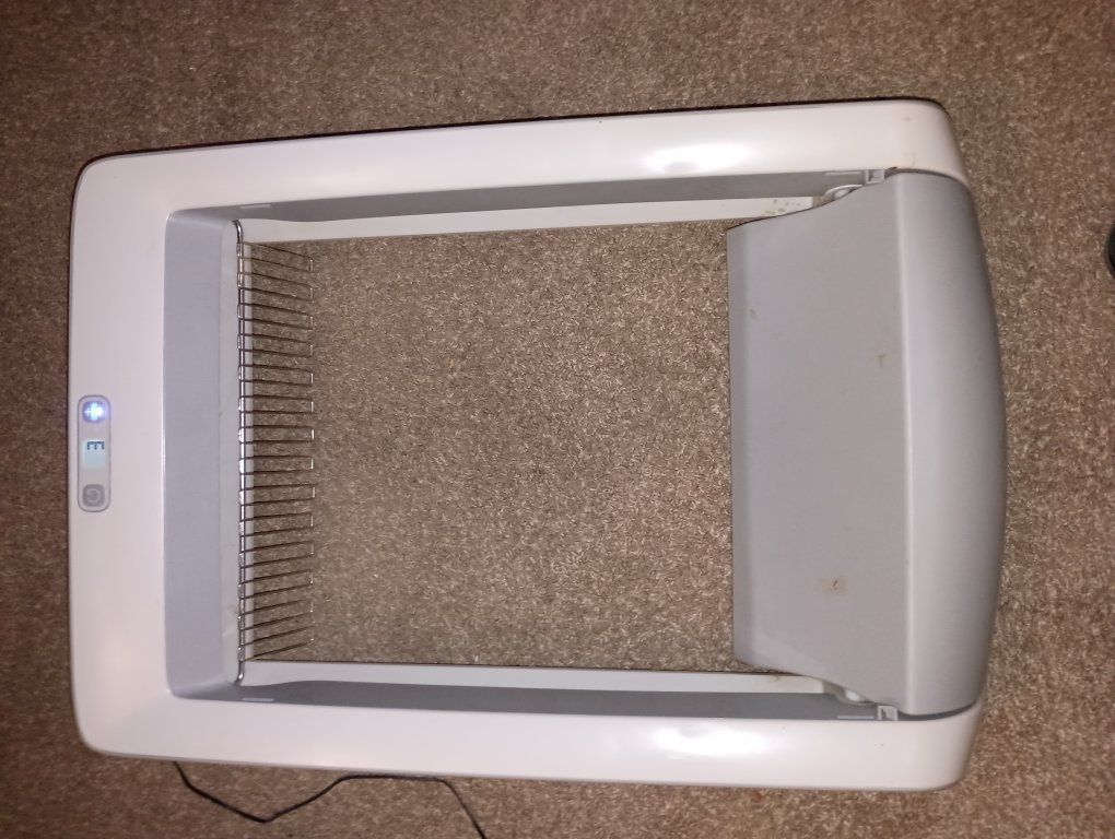scoop free self cleaning litter box
