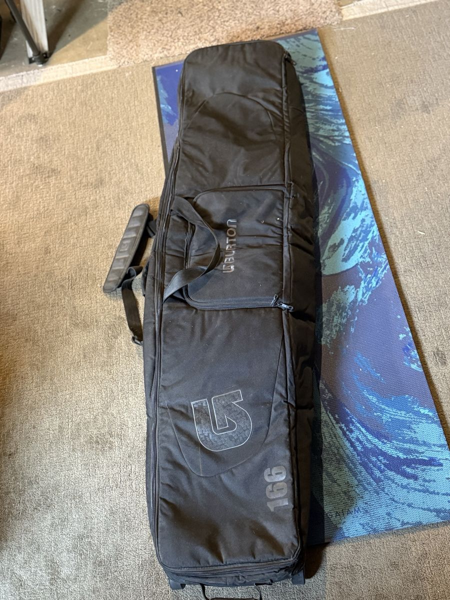 Burton Wheelie Bag 166