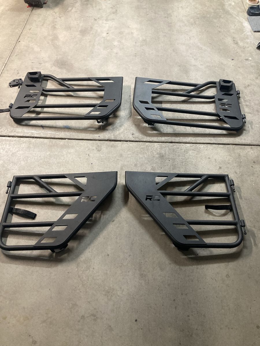 Jeep door