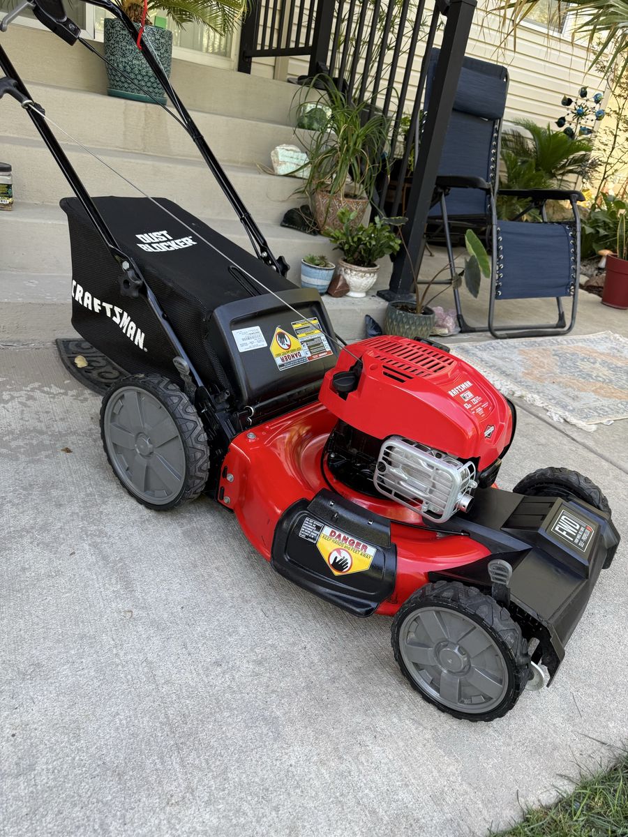 Craftsman Lawnmower M230