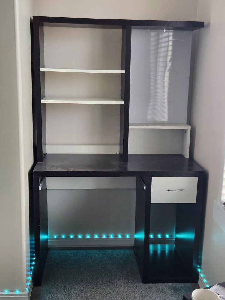 Student Desk