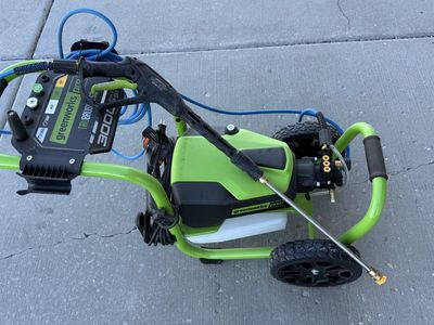 Greenworks 3000 PSI Pressure Washer