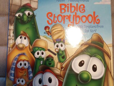 VeggieTales New Testament NIrV Bible Storybook Paperback - 20 Stories!