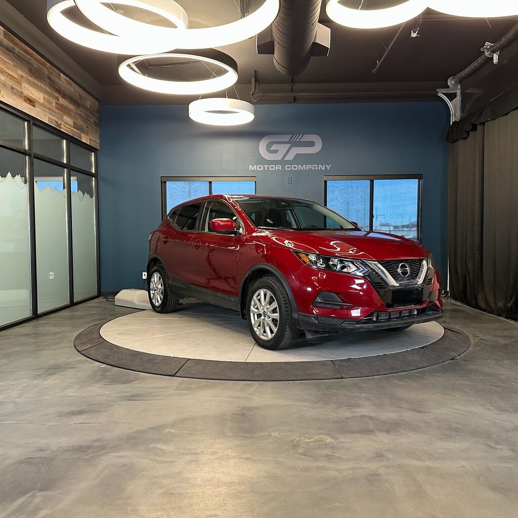 2022 Nissan Rogue Sport S