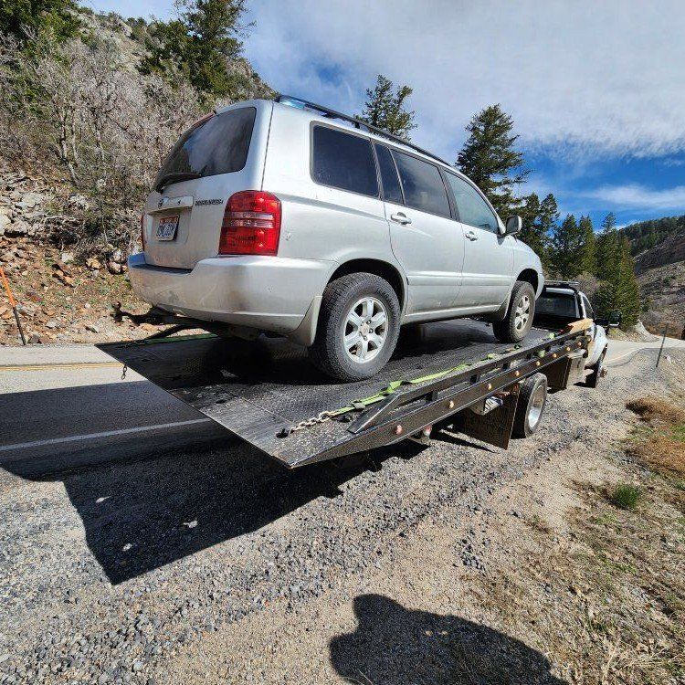 2003 Toyota Highlander Complete Car, Needs Engine Replaced