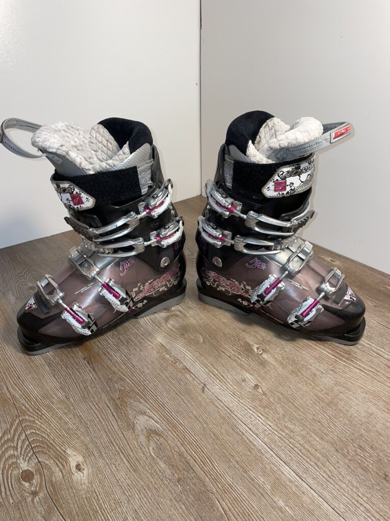 Nordica Hot Rod NFS 8 Boots Size 24/24.5