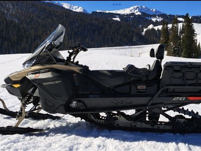 2024 Ski-Doo Expedition LE 900 ACE - w-20 Turbo Tan/Black 2-Up Touring Snowmobile with Cargo-only 17.9 hours