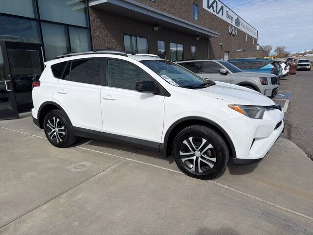 2016 Toyota RAV4 LE